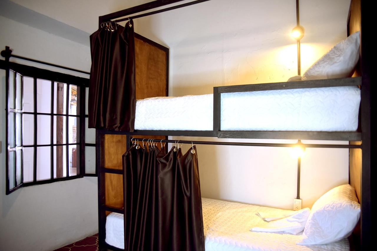 אנטיגואה גואטמלה Tzunun Hostel מראה חיצוני תמונה