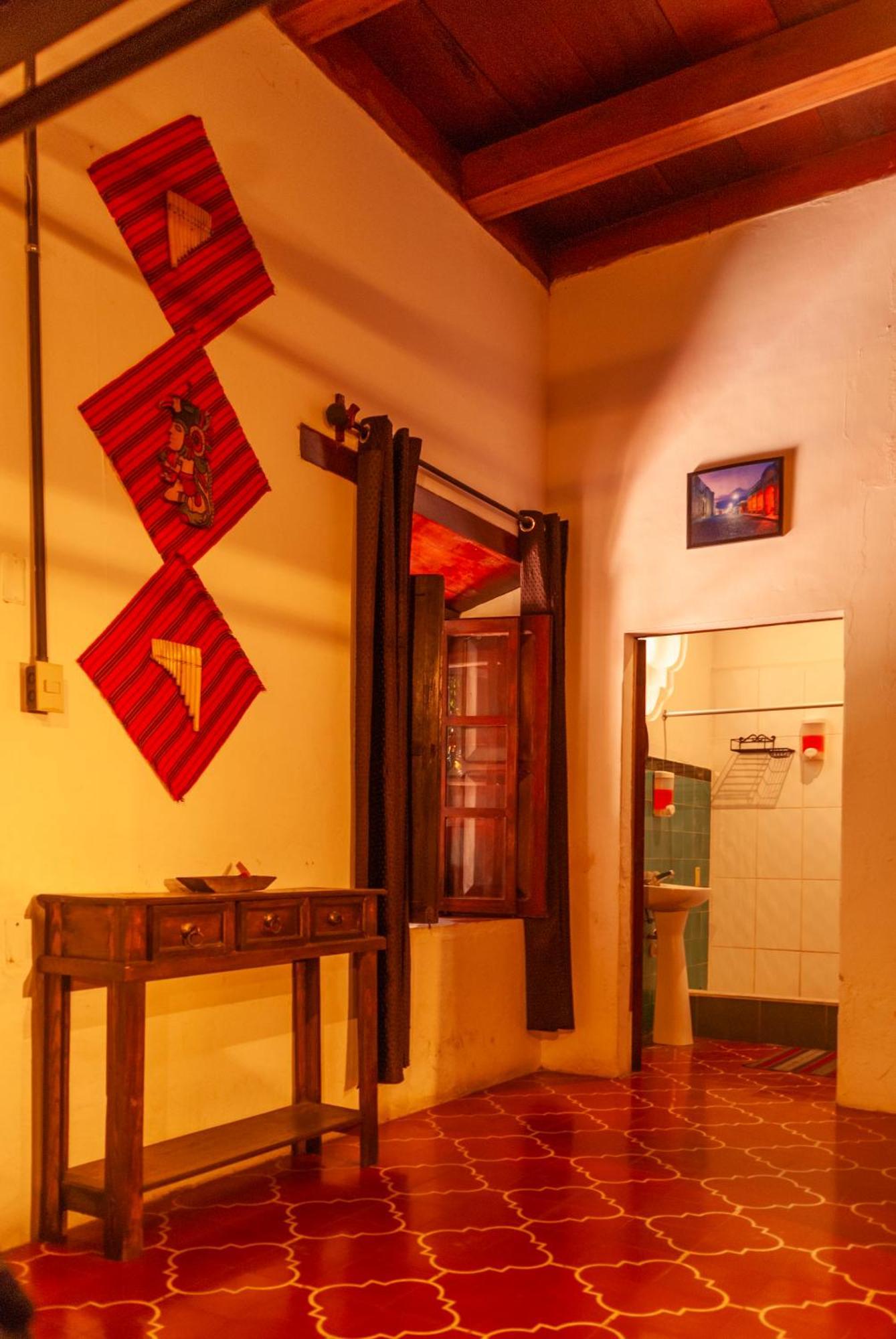 אנטיגואה גואטמלה Tzunun Hostel מראה חיצוני תמונה